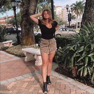 Meet your Posher, Caroline